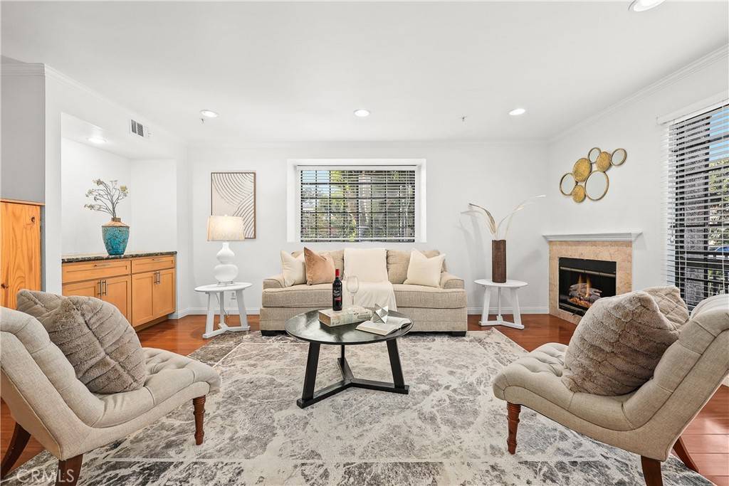 Alhambra, CA 91801,304 Palmetto DR #A