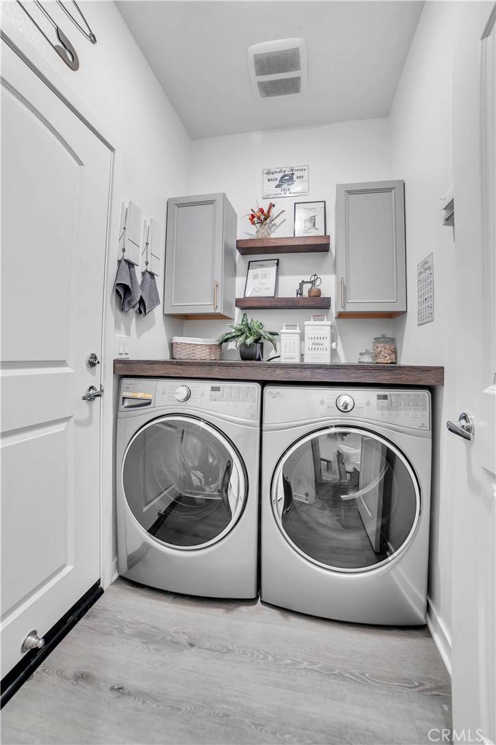 Montclair, CA 91763,8870 Camphor #F