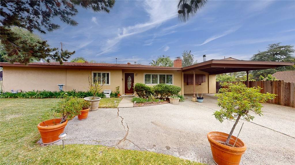 Altadena, CA 91001,63 E Las Flores DR