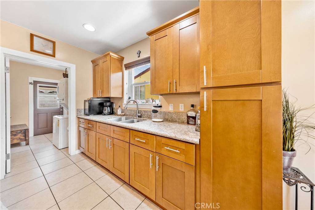 Alhambra, CA 91803,2237 Avondale DR