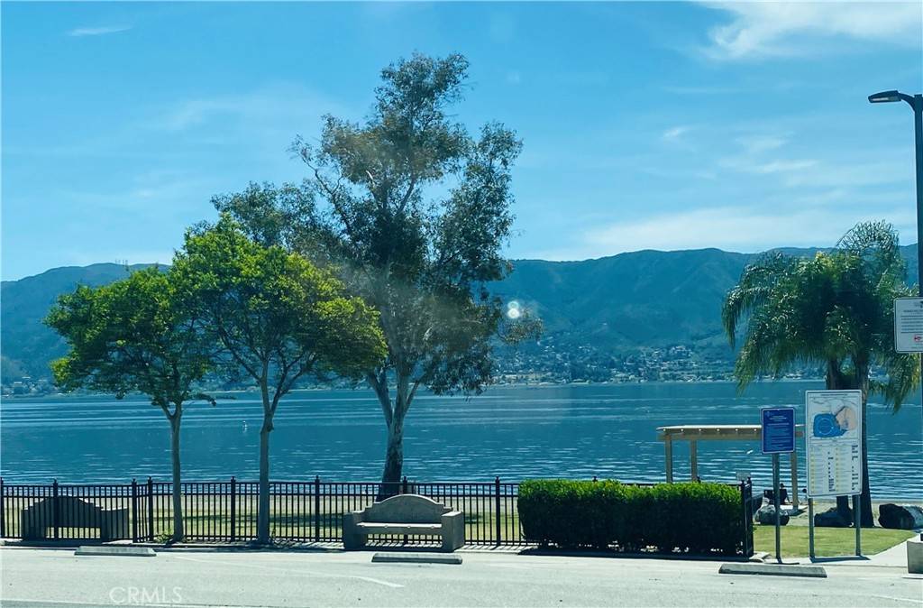 Lake Elsinore, CA 92530,15900 Grand AVE
