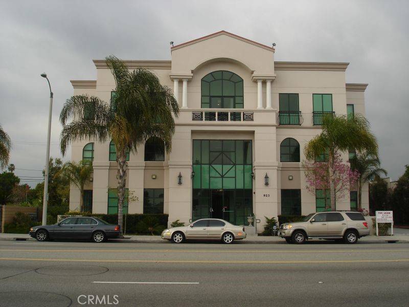 San Gabriel, CA 91776,923 E Valley BLVD