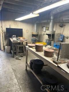 Los Angeles, CA 90042,6229 Outlook AVE