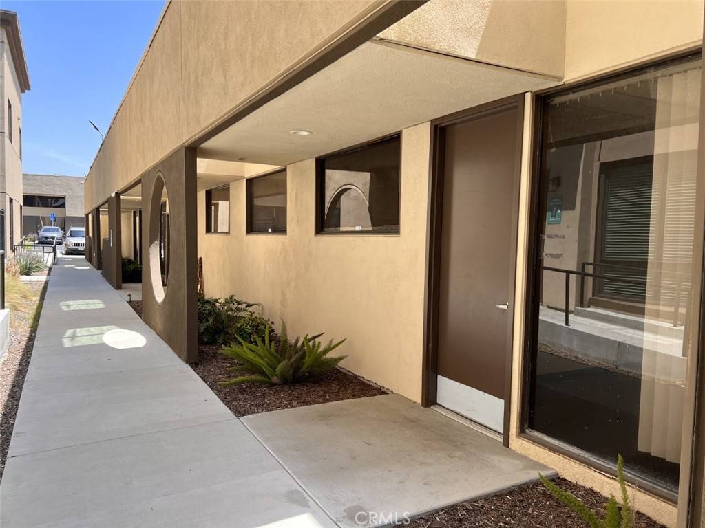Montclair, CA 91763,9635 Monte Vista AVE #204