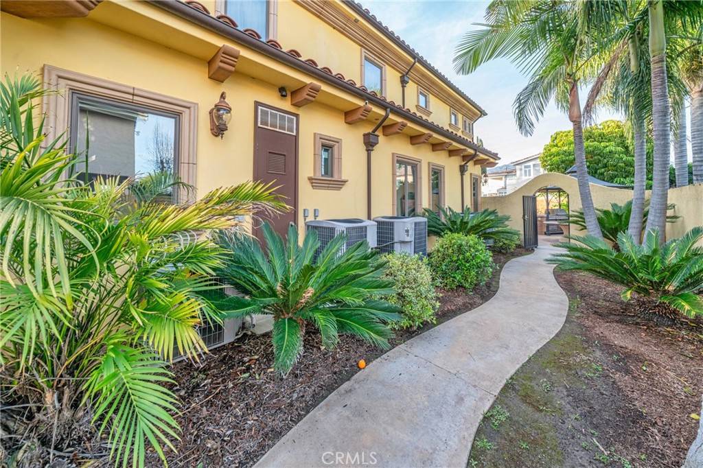 Arcadia, CA 91007,239 W Norman AVE