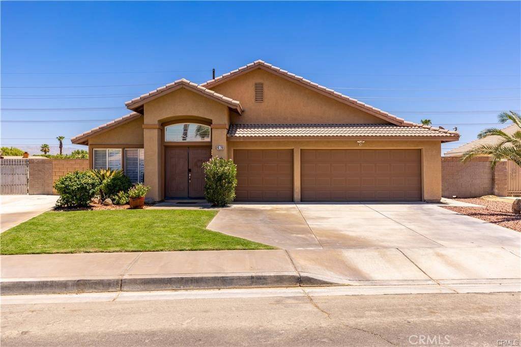 La Quinta, CA 92253,45210 Sunbrook LN