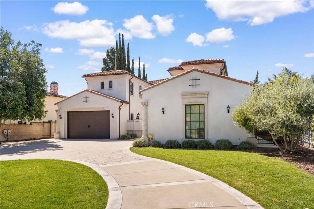 Arcadia, CA 91006,1327 S 2nd AVE