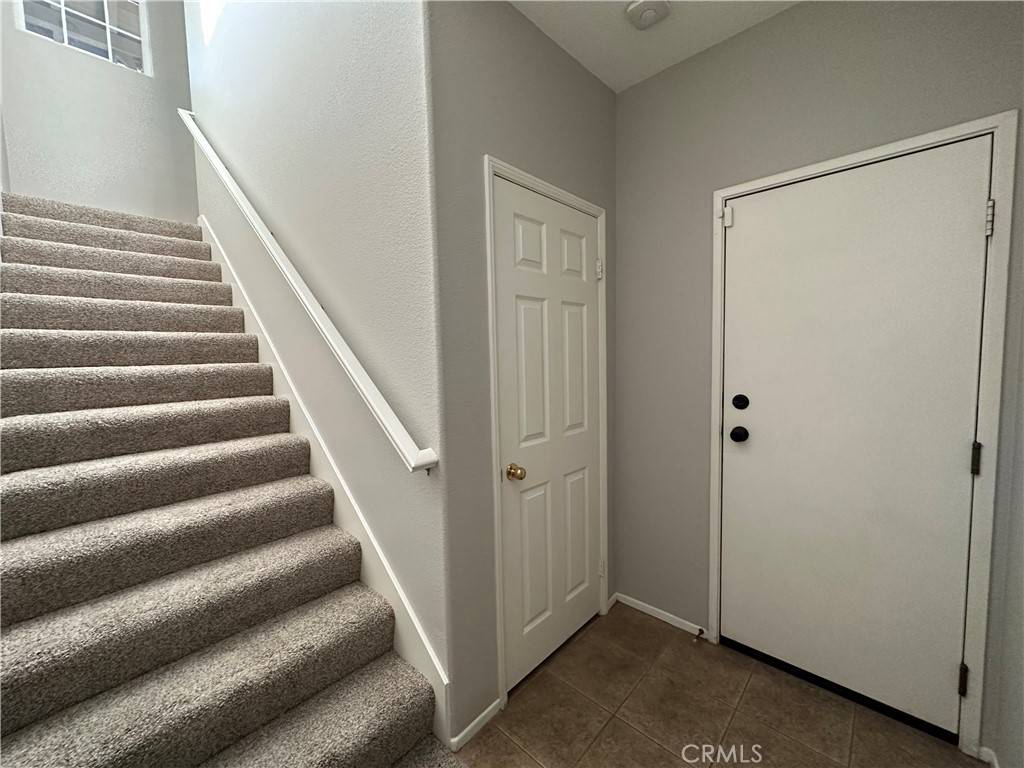 Irvine, CA 92602,14 Idyllwild #16