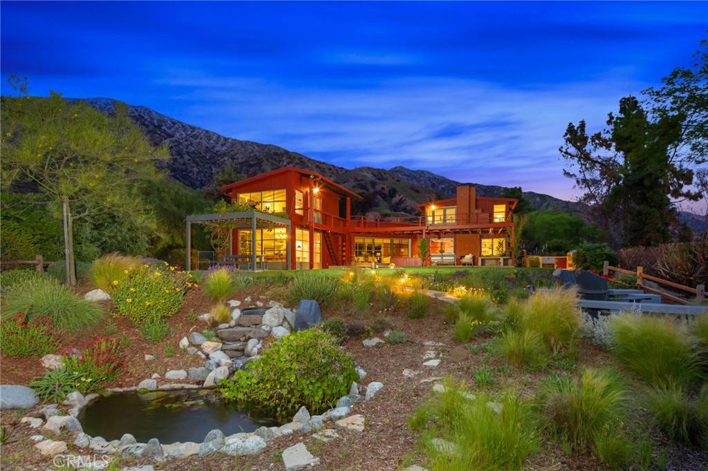 Sierra Madre, CA 91024,650 Baldwin CT