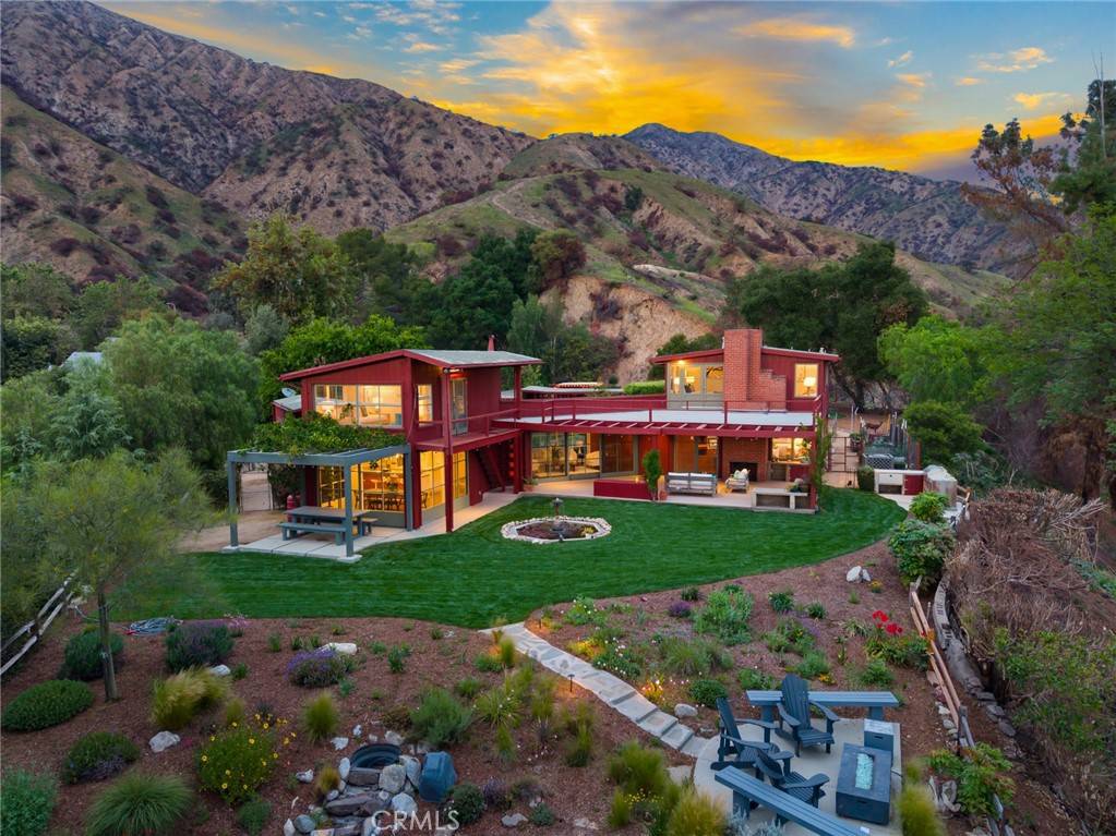 Sierra Madre, CA 91024,650 Baldwin CT