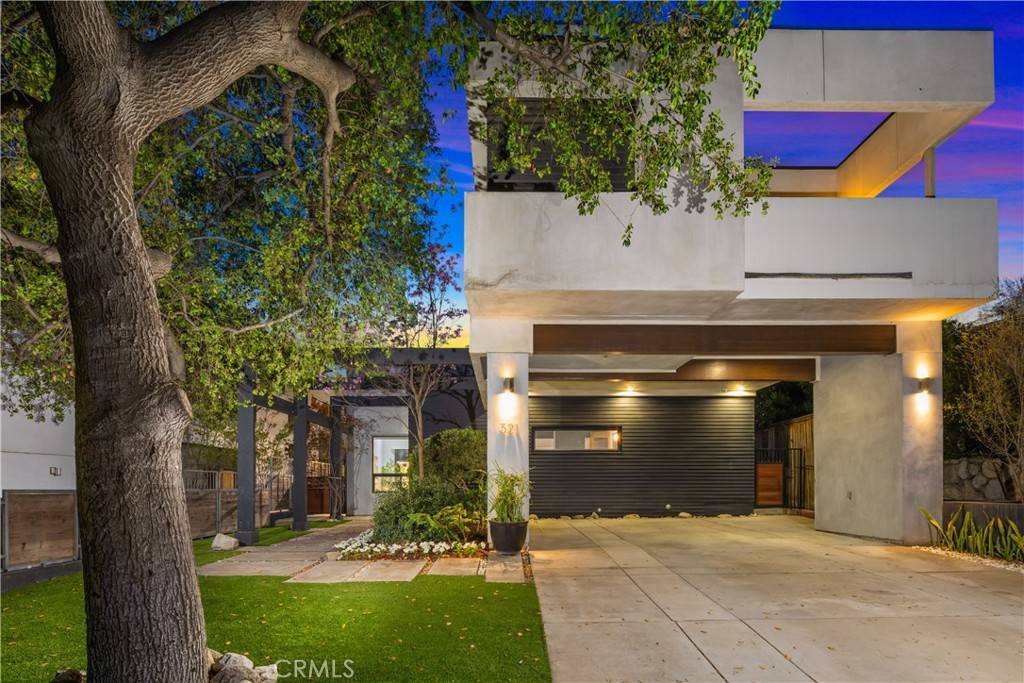 Sierra Madre, CA 91024,321 Camillo RD