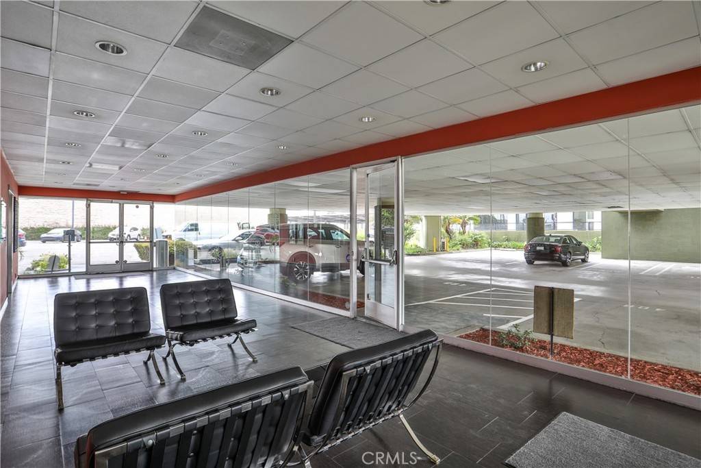 El Monte, CA 91731,9660 Flair DR