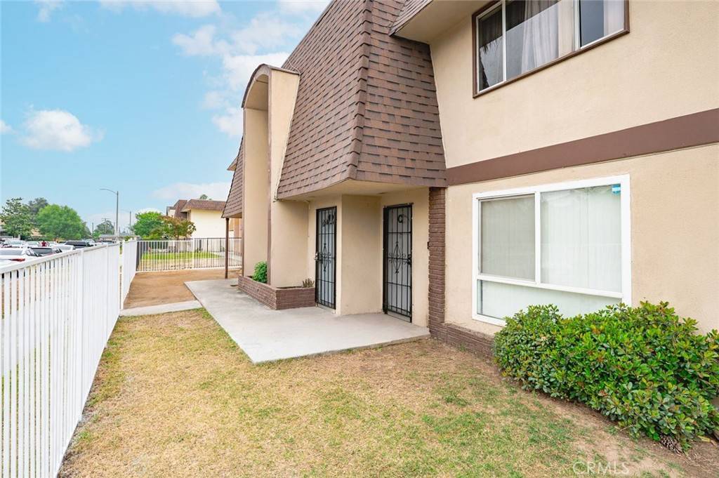 Rialto, CA 92376,225 E Jackson ST