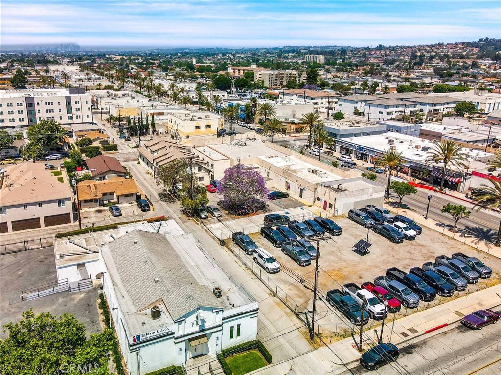 Montebello, CA 90640,413 W Whittier BLVD