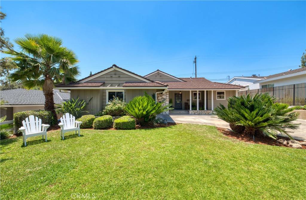 Sierra Madre, CA 91024,111 Holdman AVE