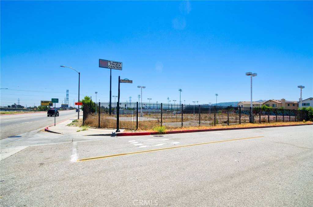 El Monte, CA 91732,12432 Valley BLVD