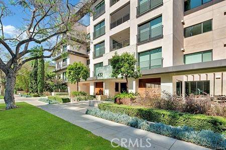 Beverly Hills, CA 90210,432 N OAKHURST #503