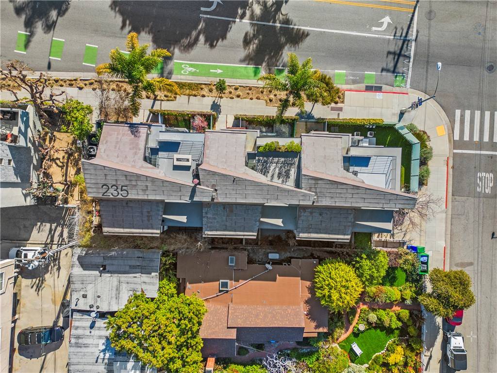 Santa Monica, CA 90405,235 Ocean Park BLVD #2