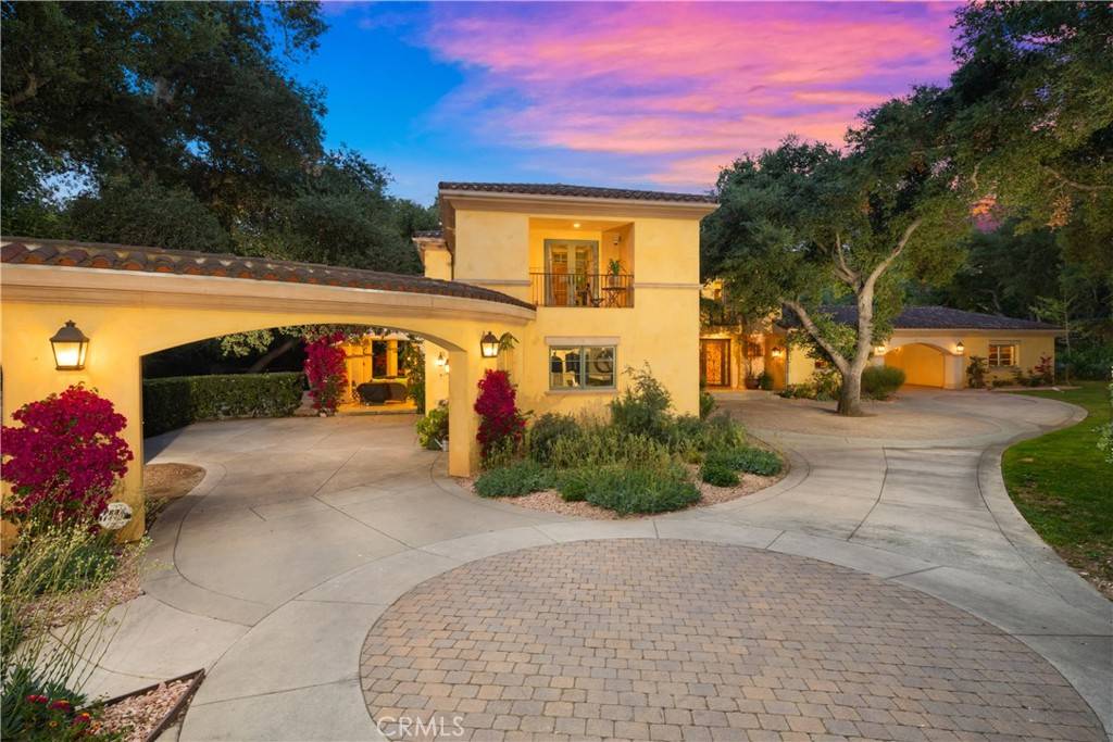 La Canada Flintridge, CA 91011,4204 Woodleigh LN