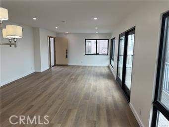 Newport Beach, CA 92663,4112 Seashore DR