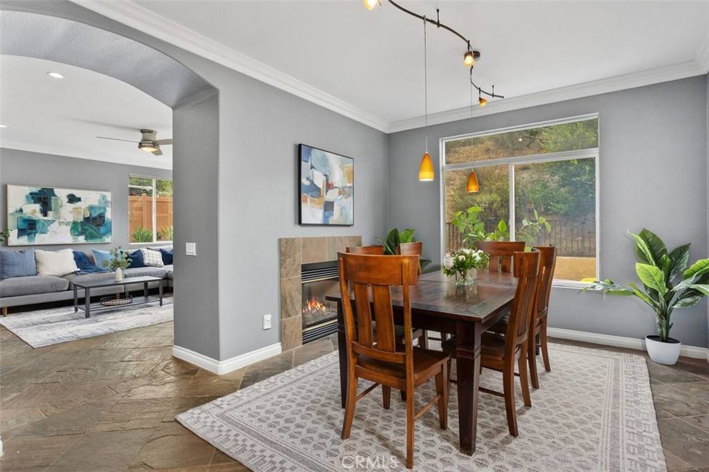 Escondido, CA 92026,29719 Platanus DR
