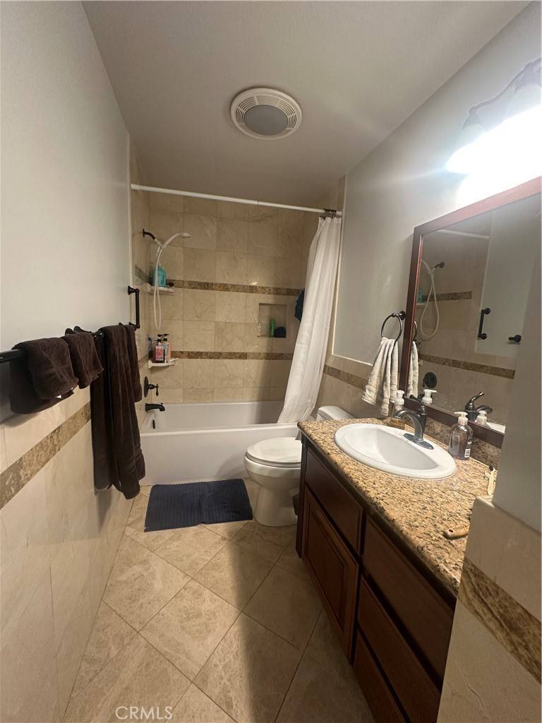 Chatsworth, CA 91311,22161 James Alan CIR