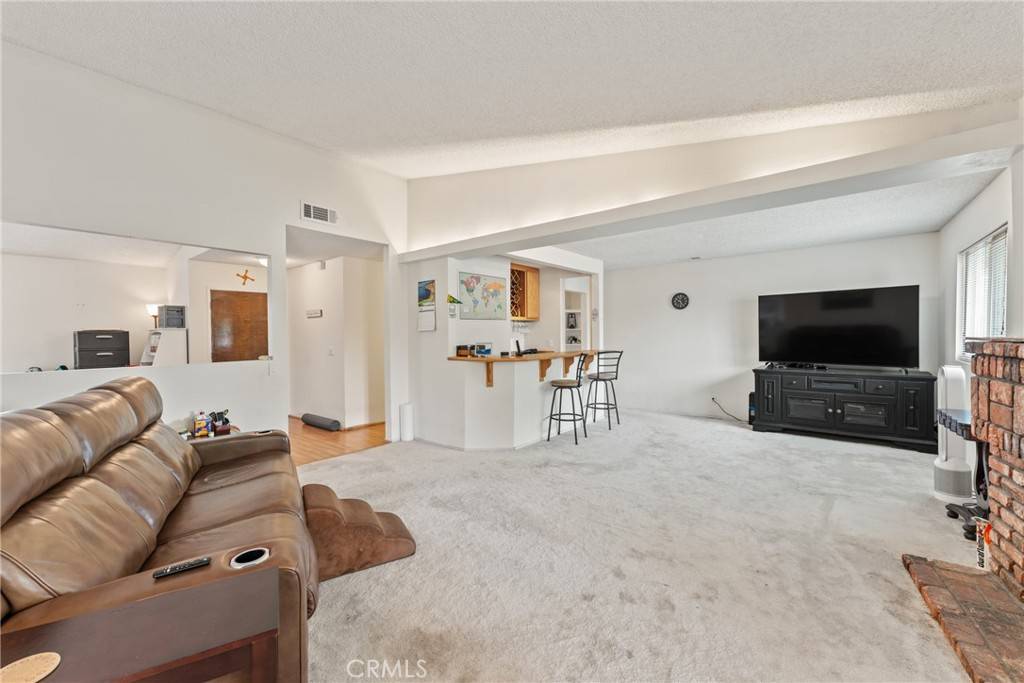 San Dimas, CA 91773,757 Yuma CT