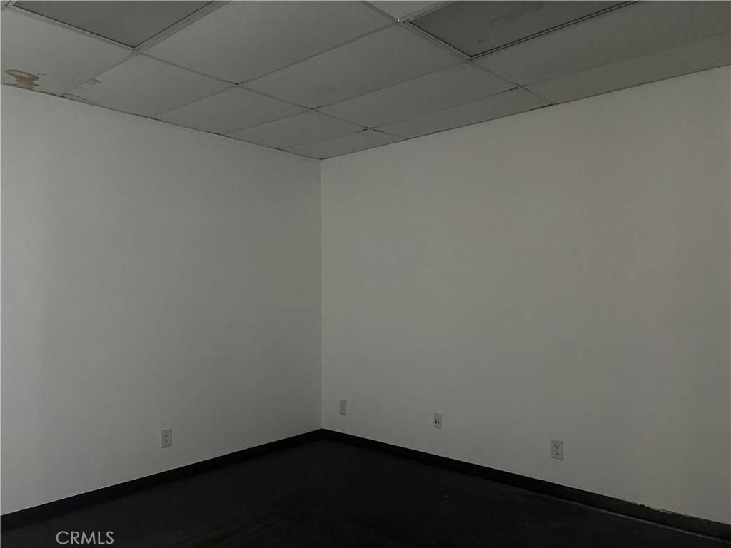 Corona, CA 92881,1837 California AVE