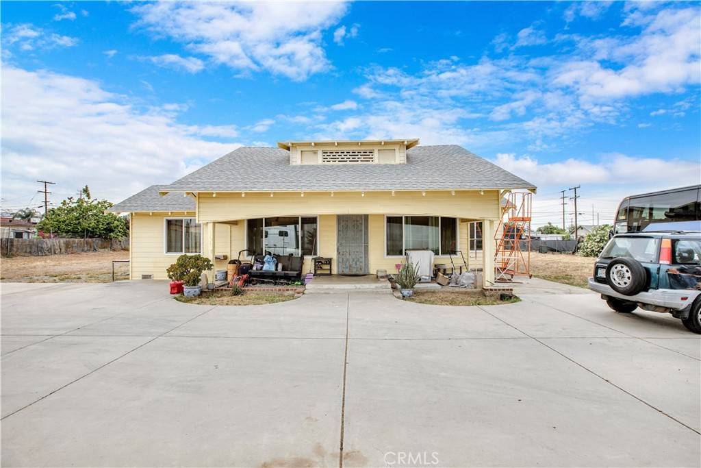 Ontario, CA 91762,141 S Cypress AVE