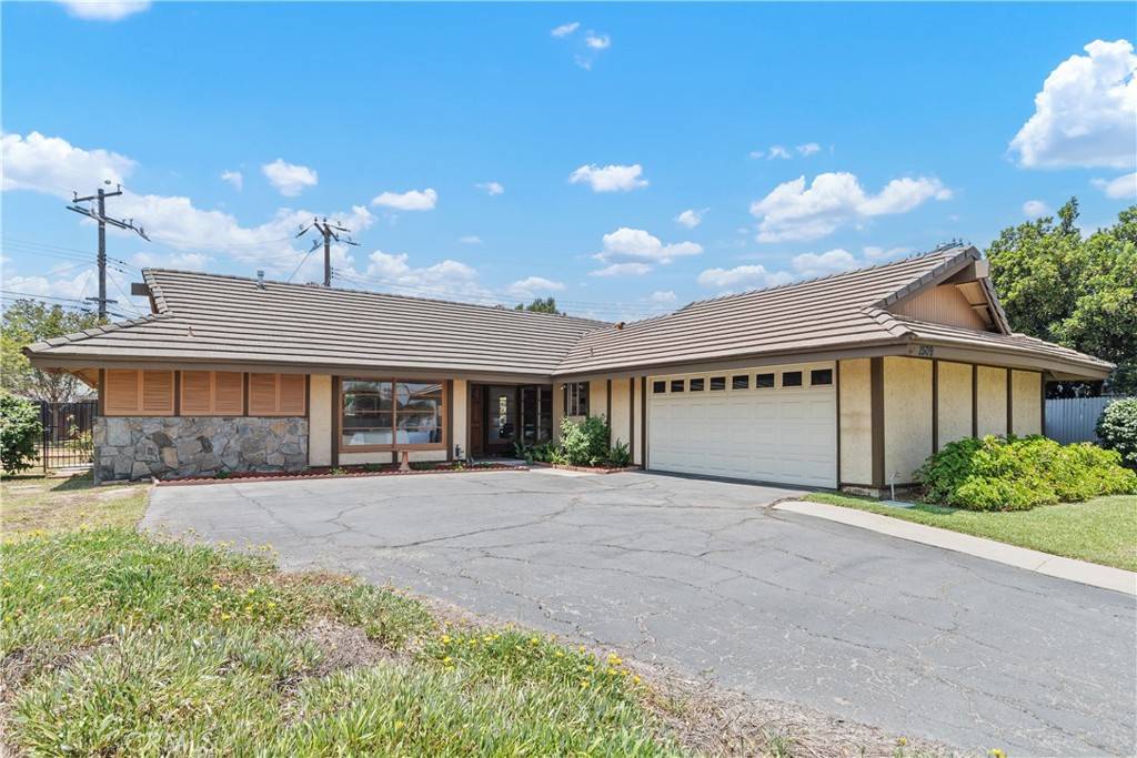 Whittier, CA 90601,1509 Gemwood DR