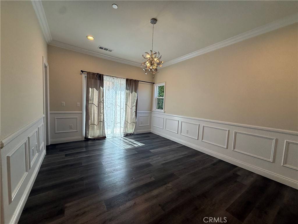 San Gabriel, CA 91776,1956 S California St