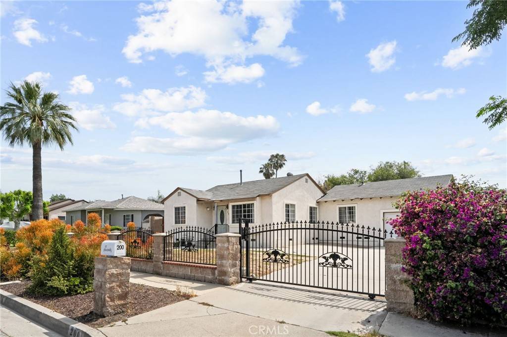 Azusa, CA 91702,200 S Lemon AVE