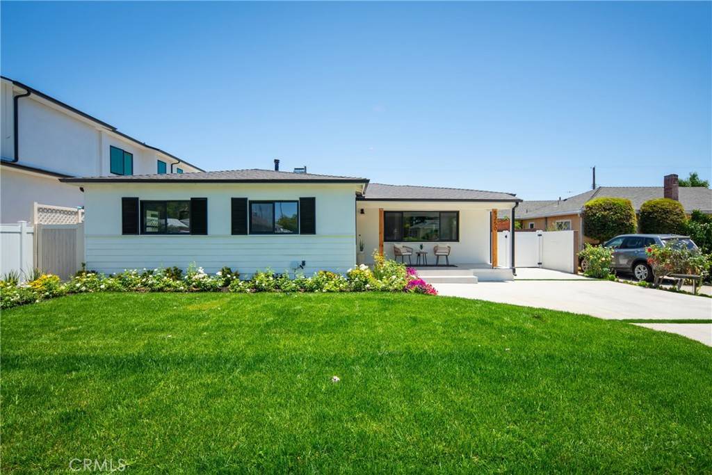 Sherman Oaks, CA 91411,5250 Lemona AVE