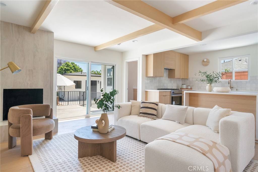 Sherman Oaks, CA 91411,5250 Lemona AVE