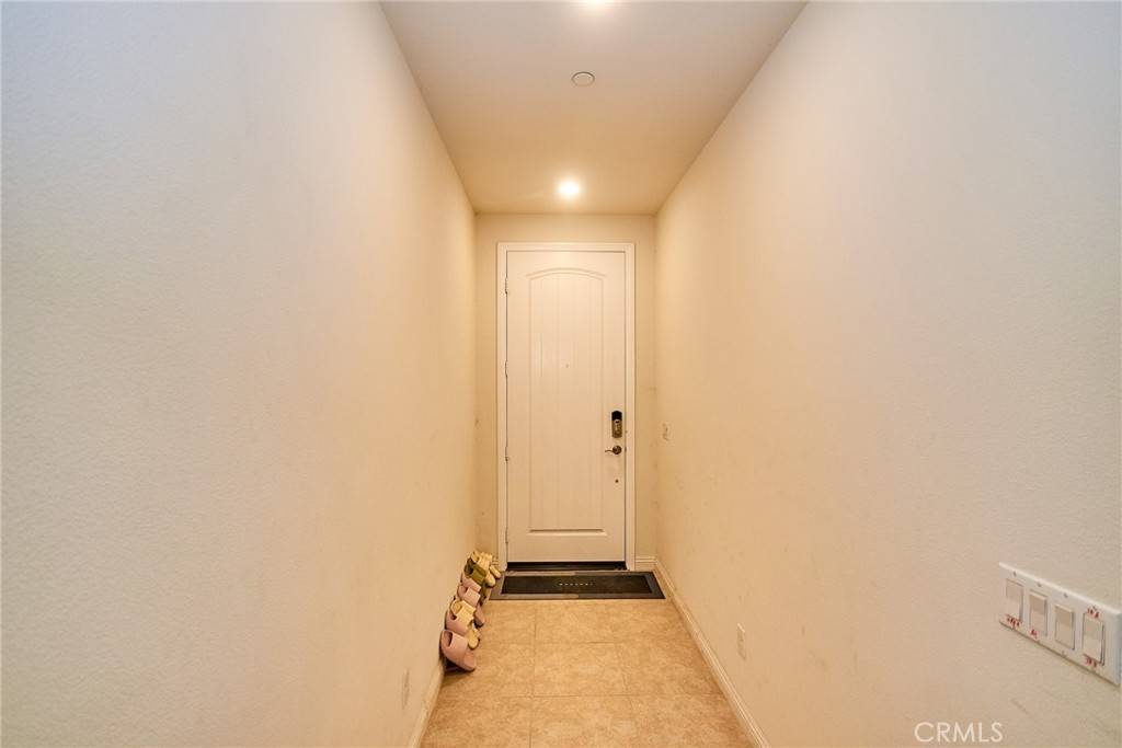 Eastvale, CA 92880,13288 Cactus Flower ST
