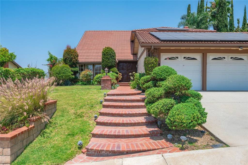 Diamond Bar, CA 91765,21557 Ambushers ST
