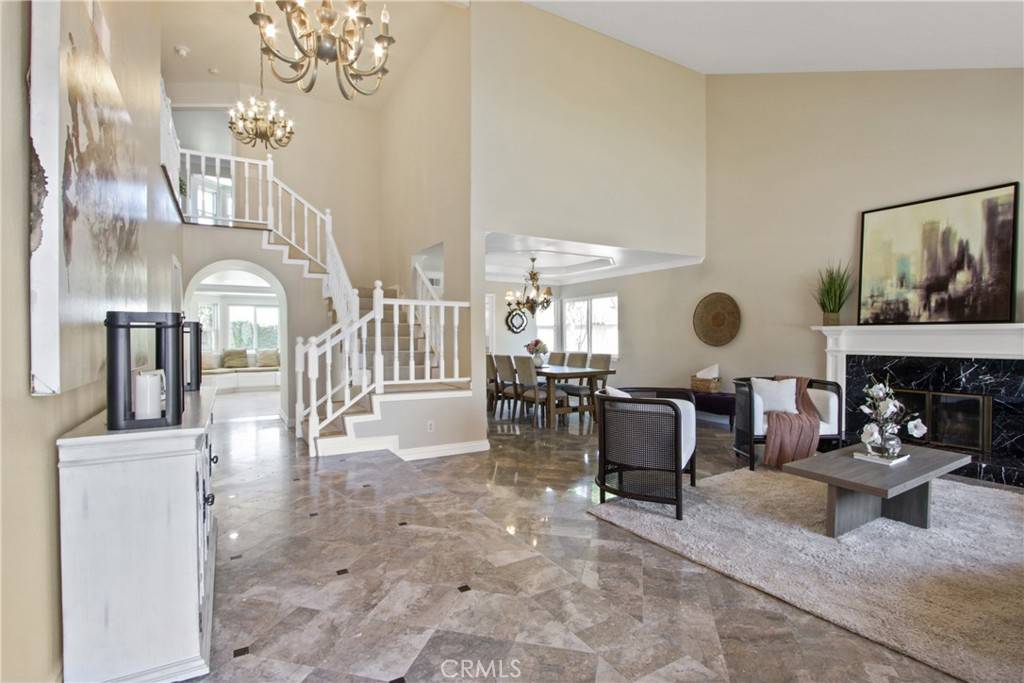 Yorba Linda, CA 92886,5225 Via Azafran