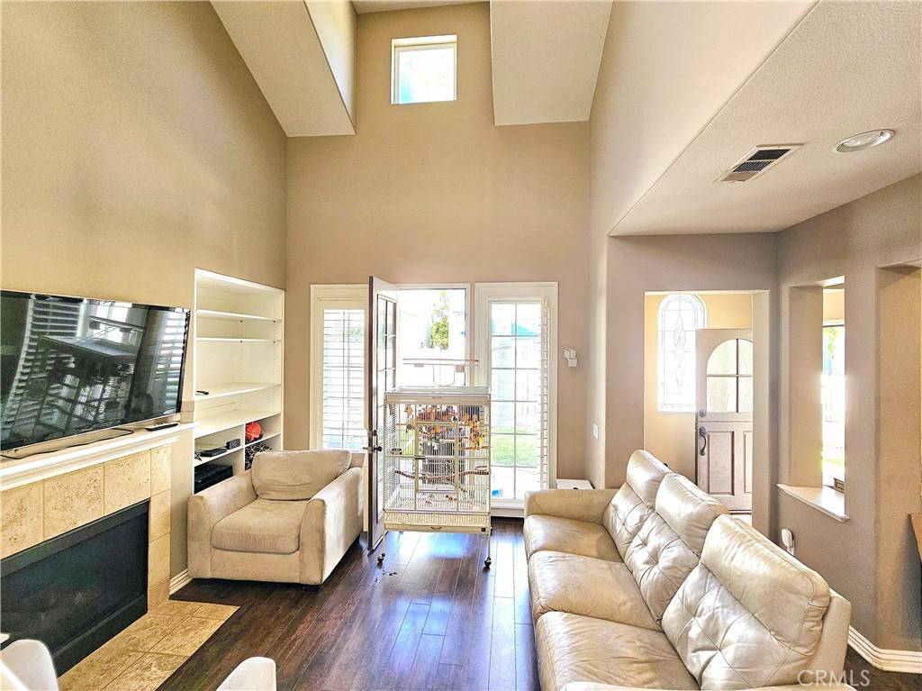 Irvine, CA 92620,53 Middlebury LN