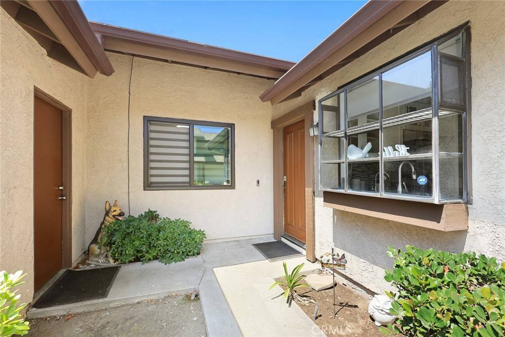West Covina, CA 91790,1301 Aphrodite