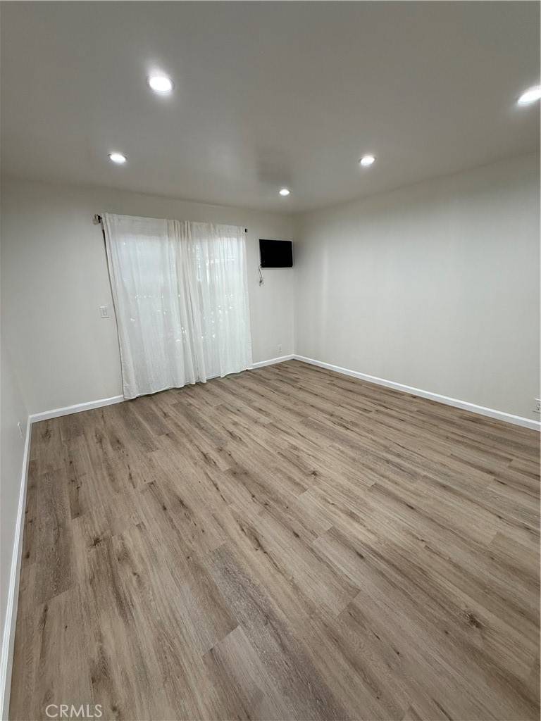 Los Angeles, CA 90042,5850 Benner St #103