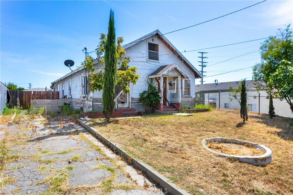 Los Angeles, CA 90022,4316 Dozier ST