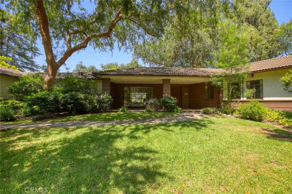 Pasadena, CA 91105,1075 Pine Oak LN