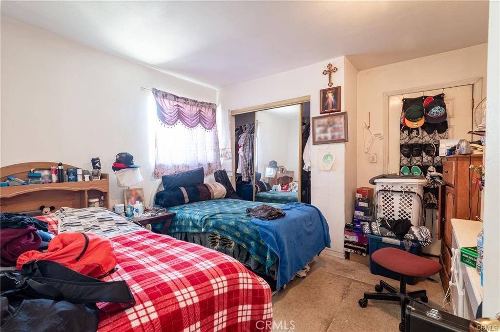 Los Angeles, CA 90023,1031 S Ditman AVE