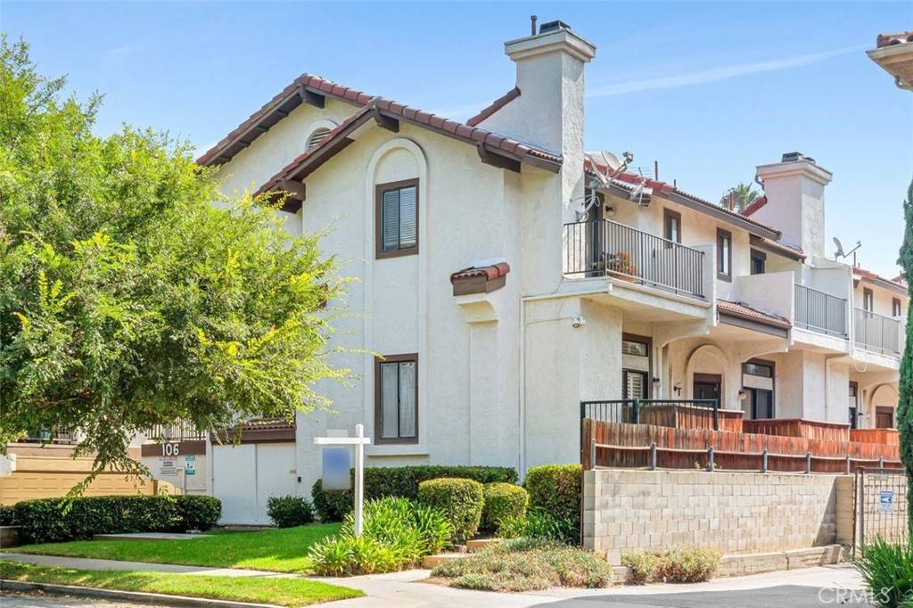Pasadena, CA 91107,106 S Sierra Madre BLVD #5
