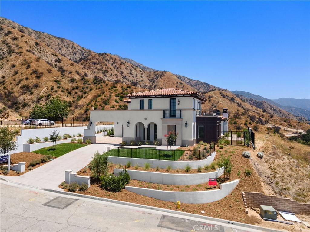 Sierra Madre, CA 91024,9 Nathaniel TER
