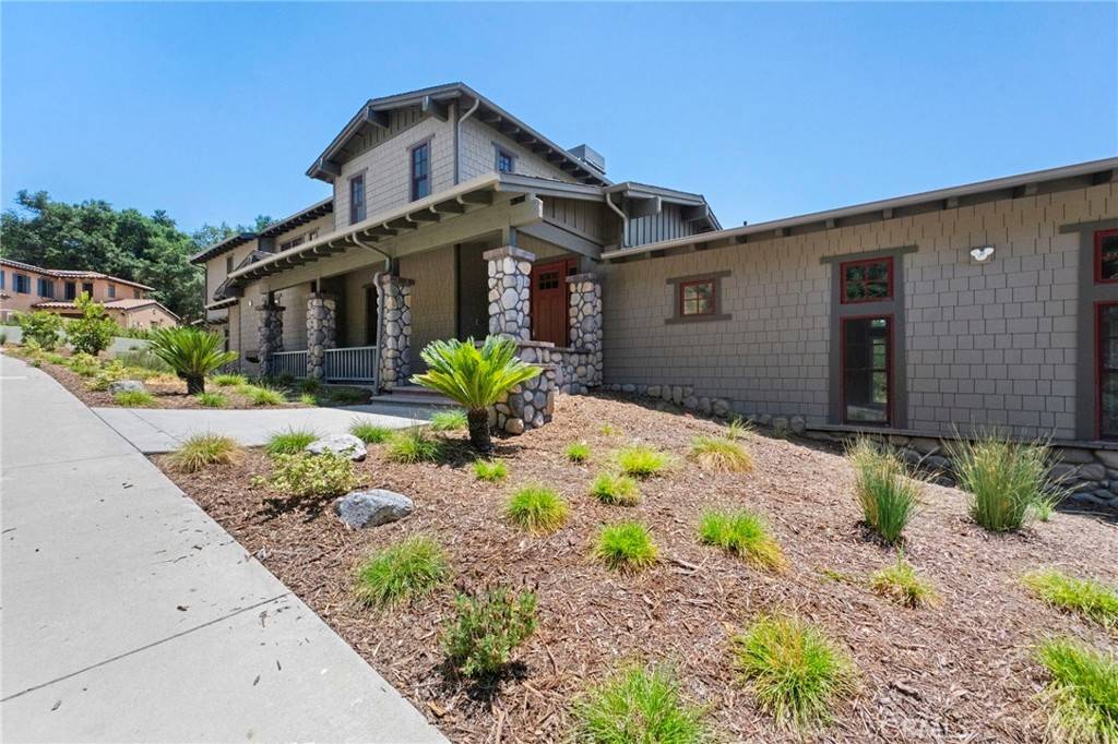 Sierra Madre, CA 91024,600 Baldwin CT