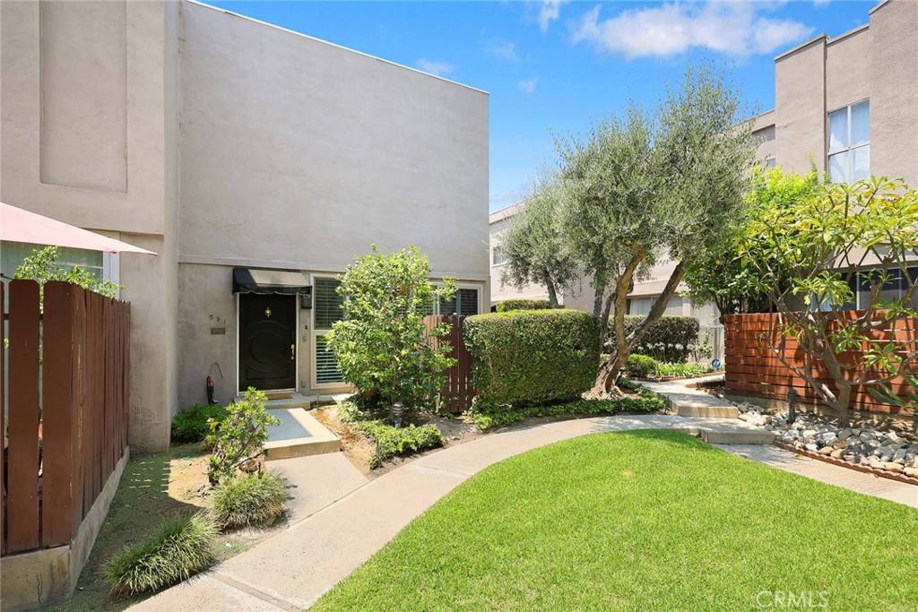 Arcadia, CA 91007,591 Fairview AVE