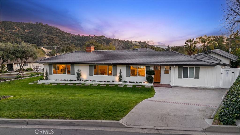 Arcadia, CA 91006,1985 Highland Oaks DR