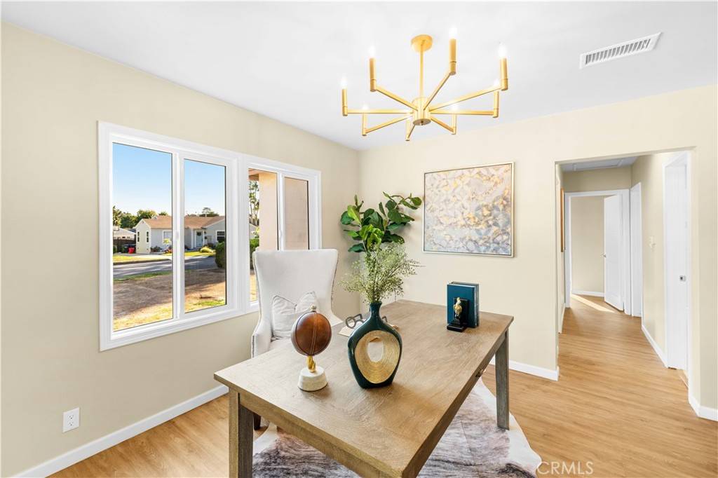Pomona, CA 91768,259 Sherwood PL