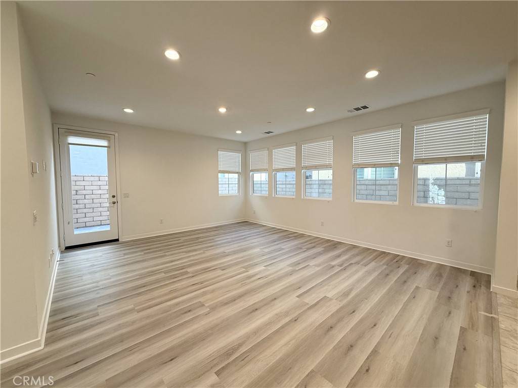 Ontario, CA 91761,3881 E Cranbrook Paseo